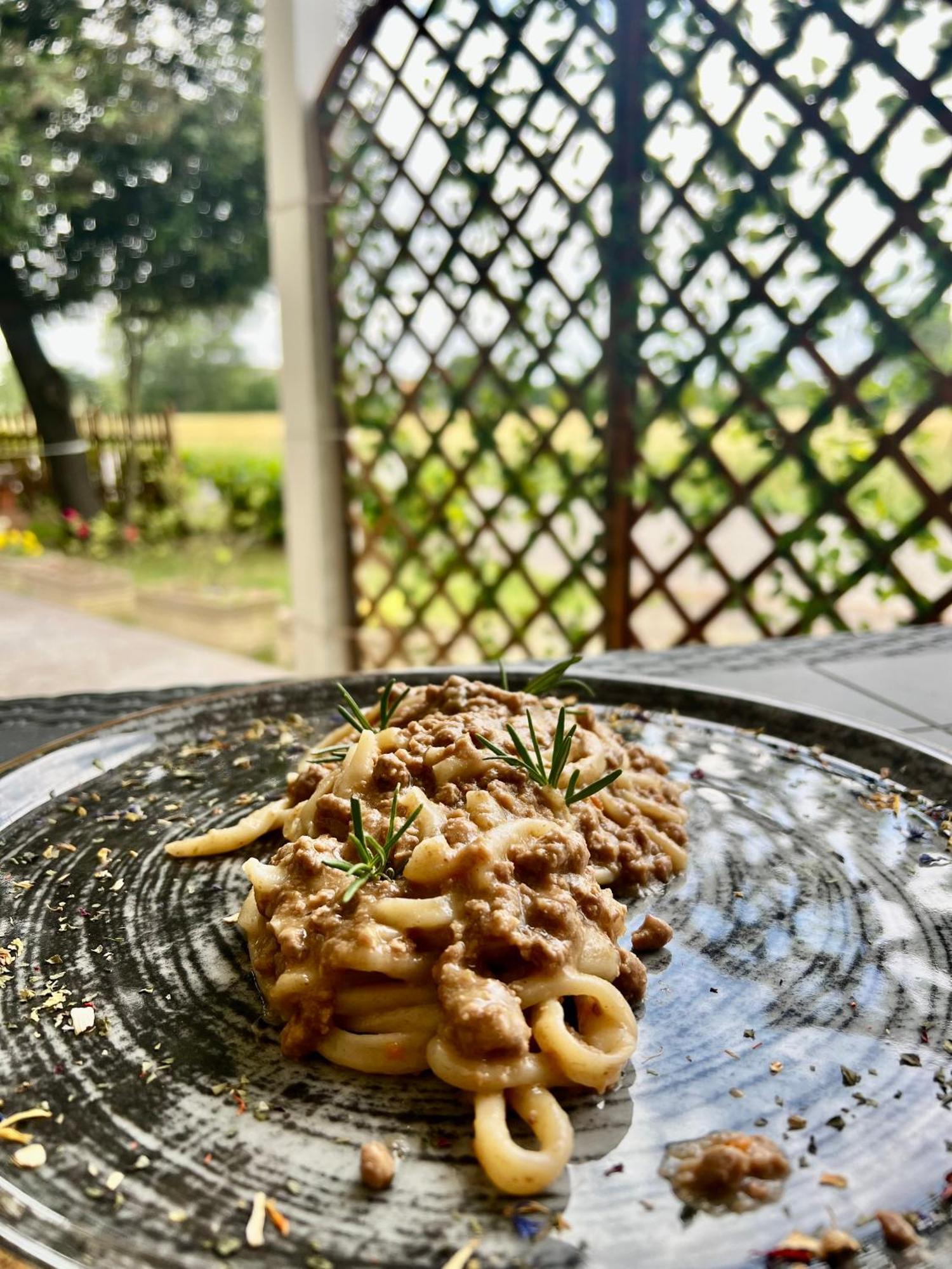 Il Grifo Hotel E Bisteccheria Toscana Montepulciano Bagian luar foto